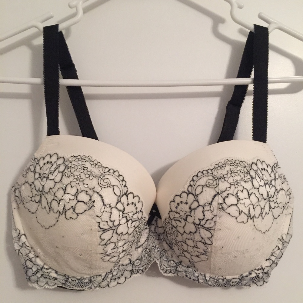 Victoria's Secret Dream Angels Lined-Demi Bra